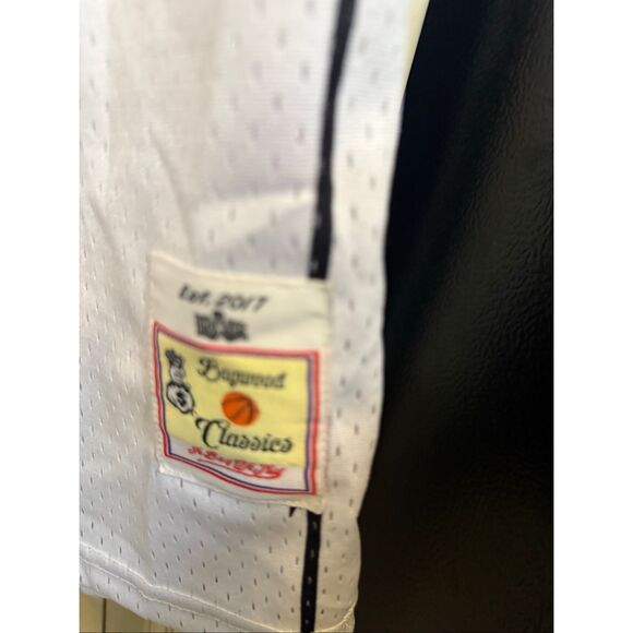 Baywood Classics Men's White Purple Athletic Rare Basketball Jersey Size Large - Picture 9 of 9